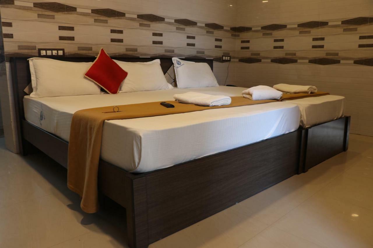 Hotel Sr Residency Rameswaram Bagian luar foto